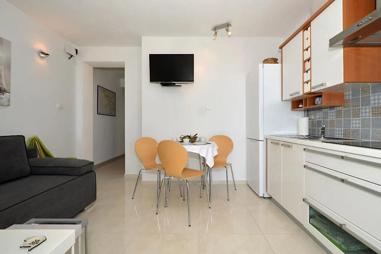 Apartments Inge Seget Vranjica Croatia