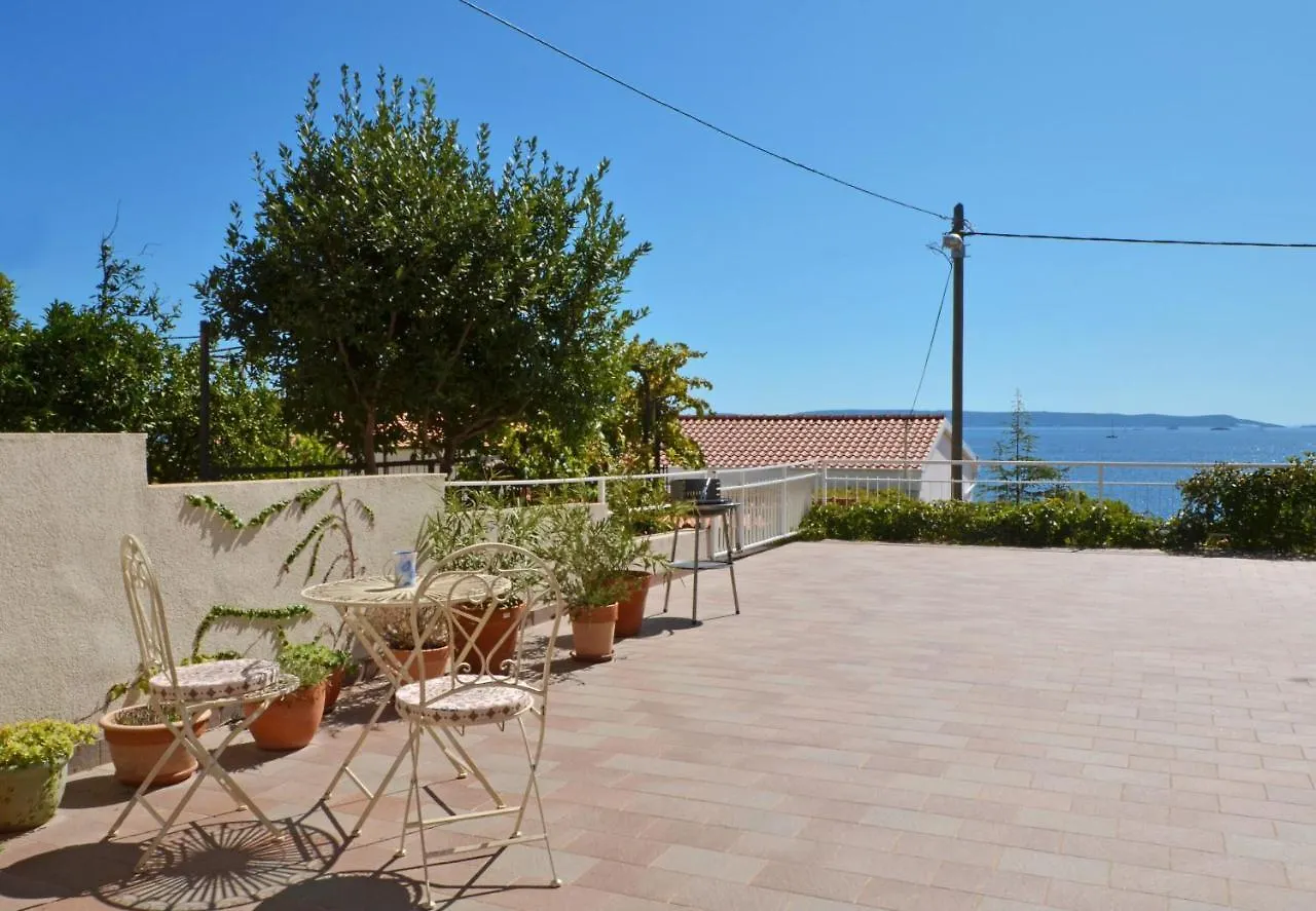 Apartments Inge Seget Vranjica Croatia