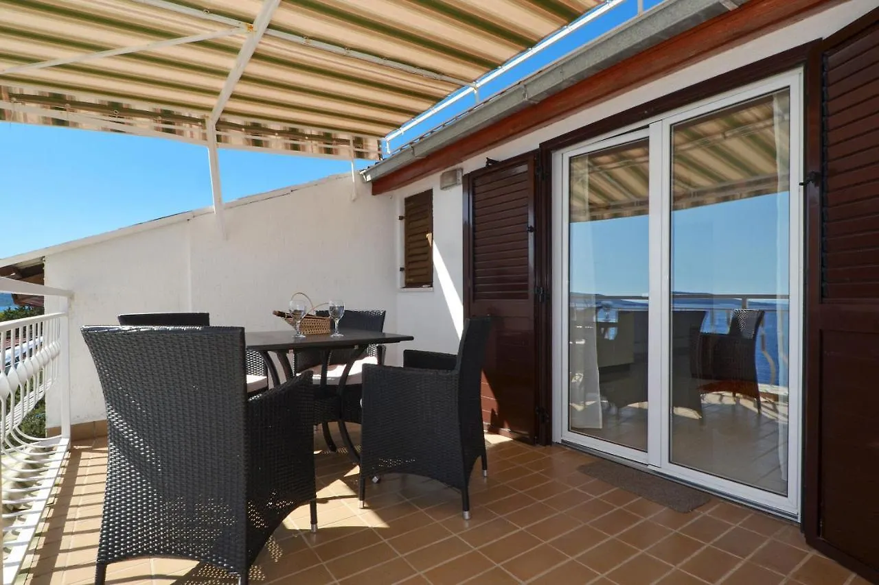 Apartments Inge Seget Vranjica Croatia