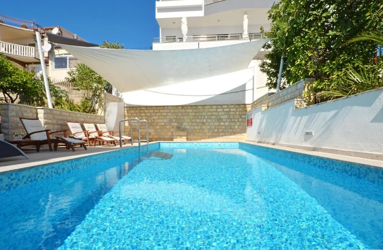 Apartments Inge Seget Vranjica Croatia