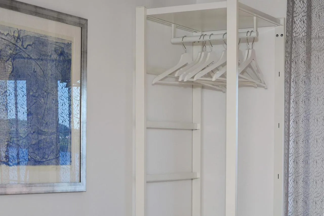 Apartments Inge Seget Vranjica